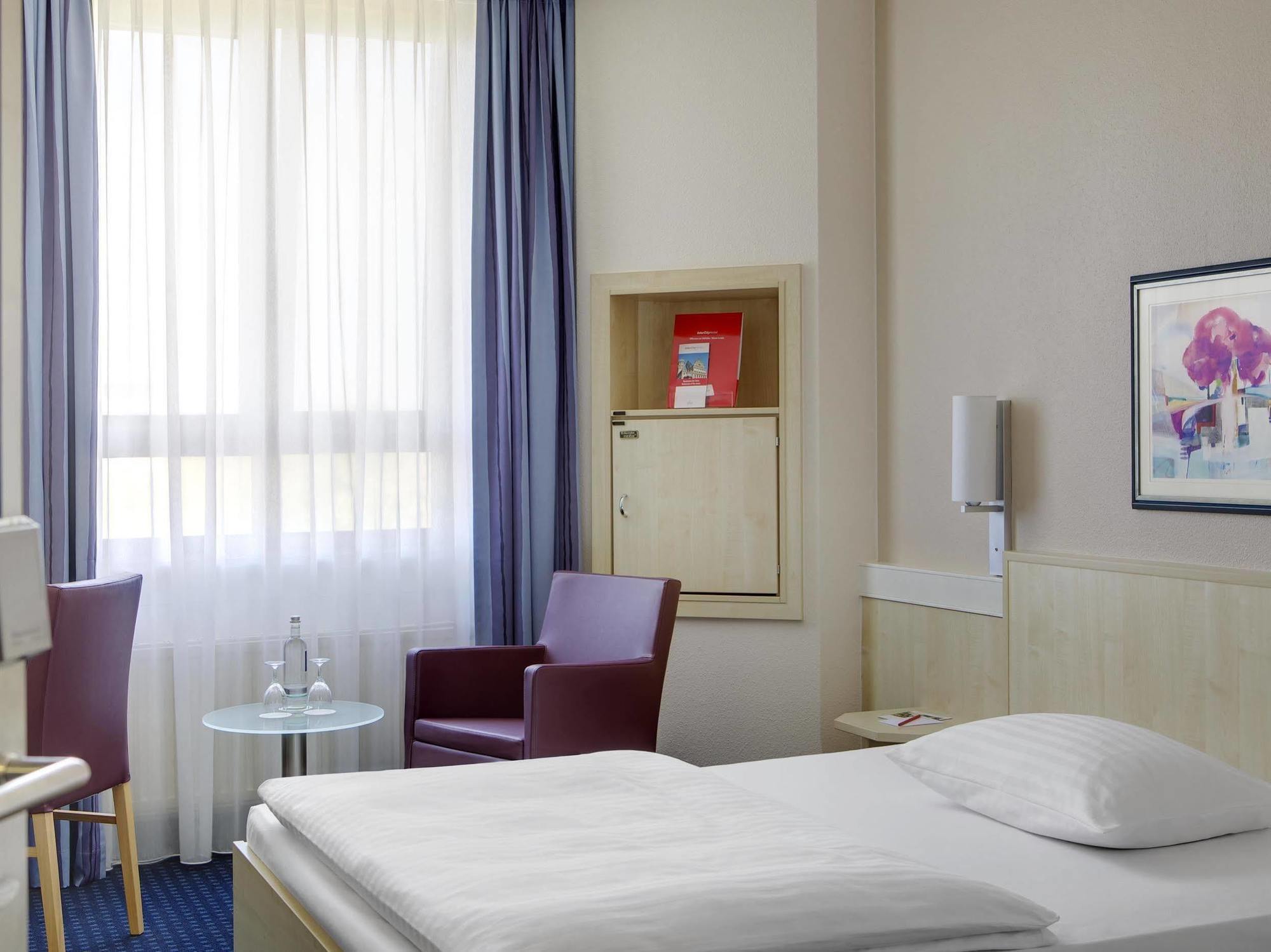 Rugs Hotel Augsburg City מראה חיצוני תמונה